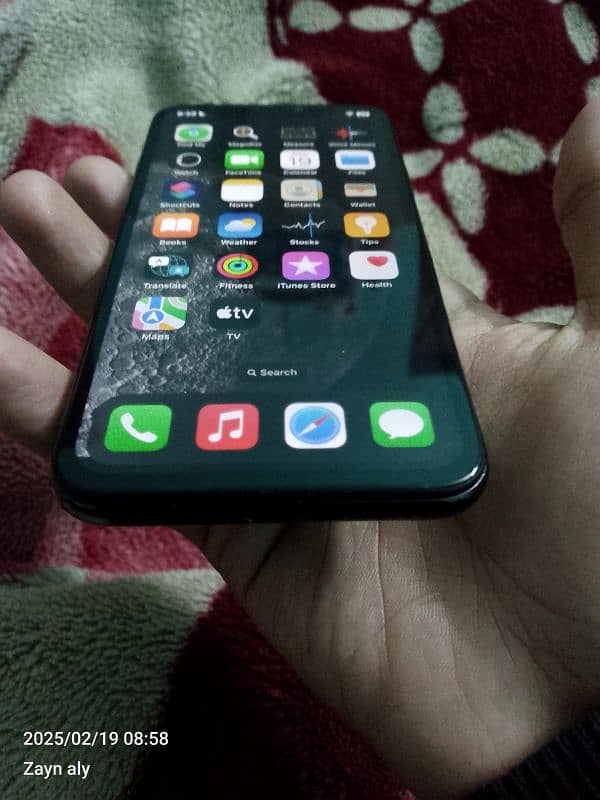 iPhoneX 4