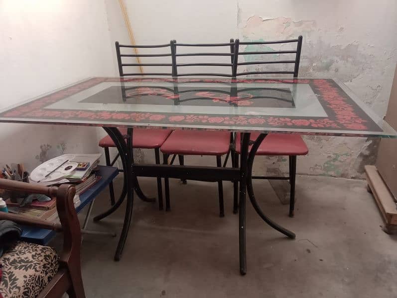 6 seater dining table 0