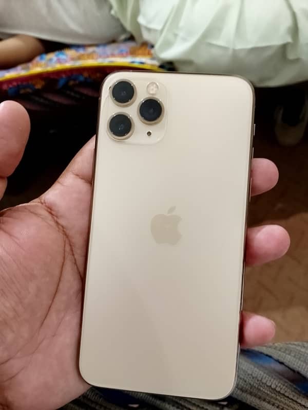 iPhone 11 Pro 256GB (Non-PTA) 3