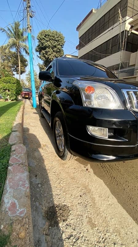 Toyota Prado 2004 1