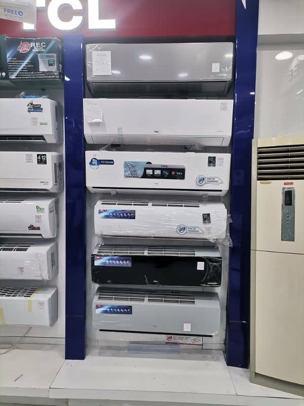 TCL FUll DC inverter Available in Whole sale price 3