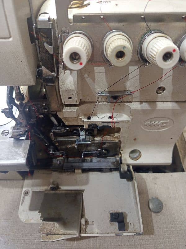 Pegasus M700 pico/overlock machine only head 2