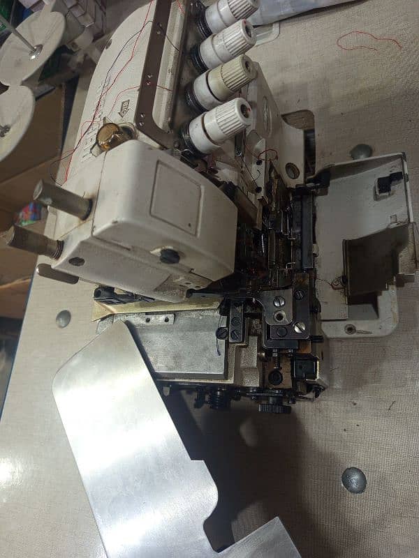 Pegasus M700 pico/overlock machine only head 3