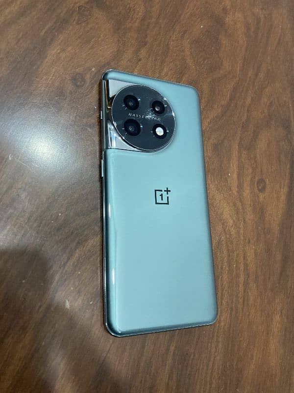 One Plus 11 5g(Official PTA APPROVED) 1