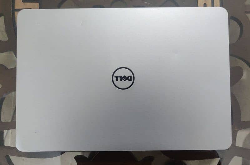 Dell i7 4th Touch Screen 15.6" - Metallic Body- Back Light 4