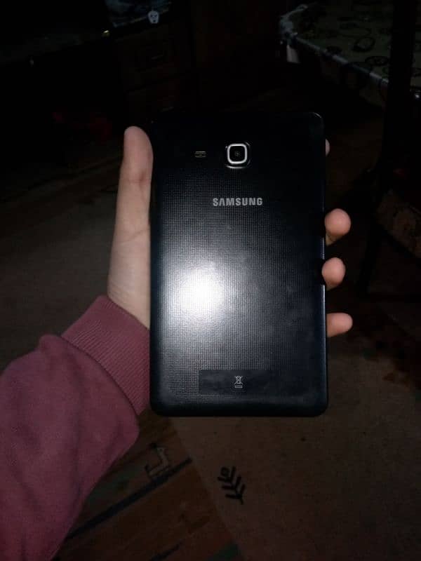 SAMSUNG GALAXY TAB A FOR SELL 8GB memory 7