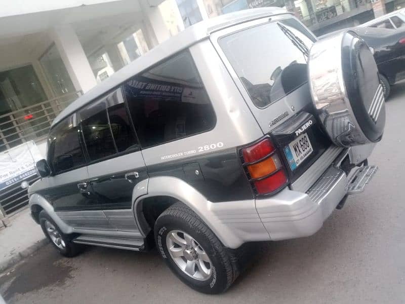 Mitsubishi Pajero 2008 5