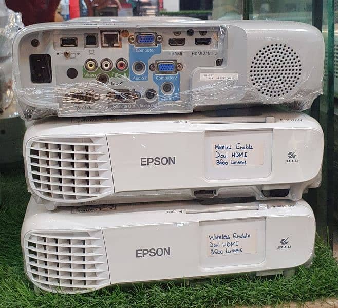 EPSON home theater projector 1