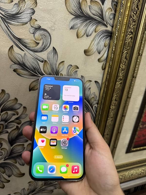 Iphone 13 pro max 128gb with box 3