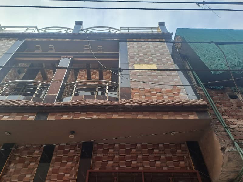 2.5 Marla double story house for sale tajpura 0