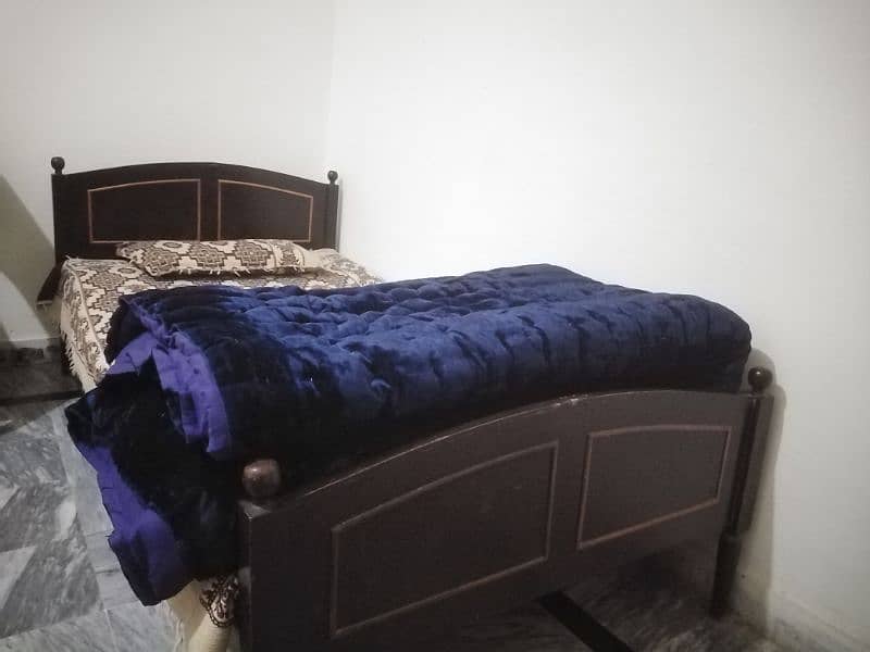 single bed wooden 1