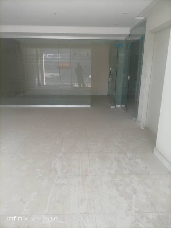 5 Marla Office 4th Floor For Rent Good Location 1