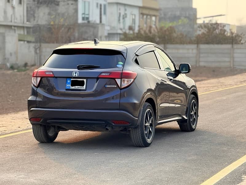 Honda Vezel 2015 6