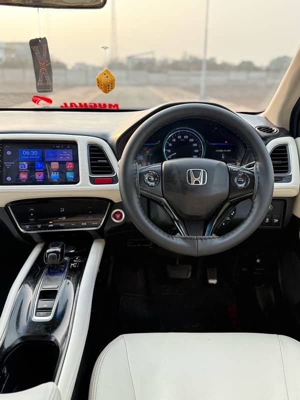 Honda Vezel 2015 14