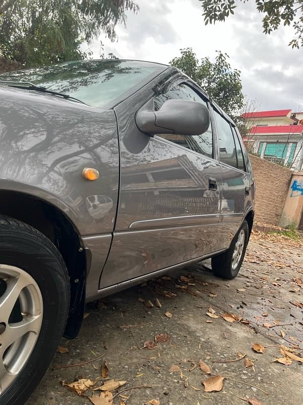 Suzuki Cultus 2016 2