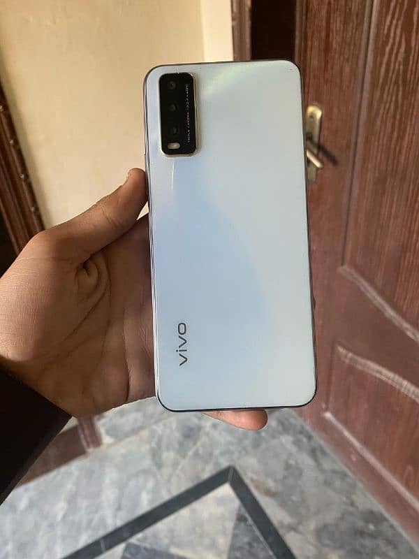 Vivo y 20 ram 4 64 hai 2