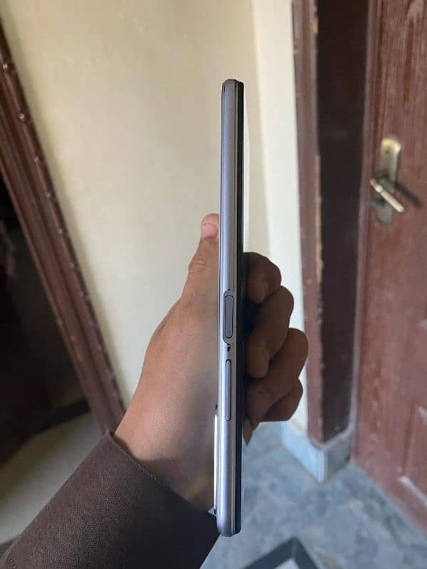 Vivo y 20 ram 4 64 hai 6