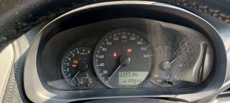 Toyota Yaris 2021 GLI 1.3 Manul Urgent Sale 6