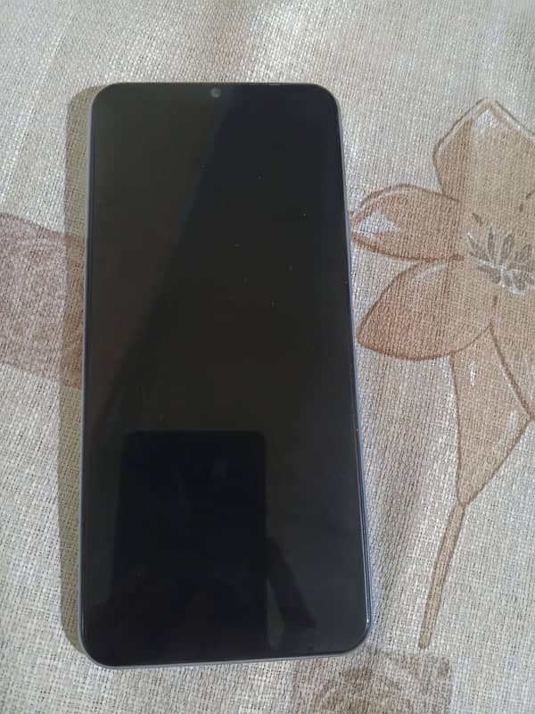 Vivo Y33s, 10/10 condition. 1