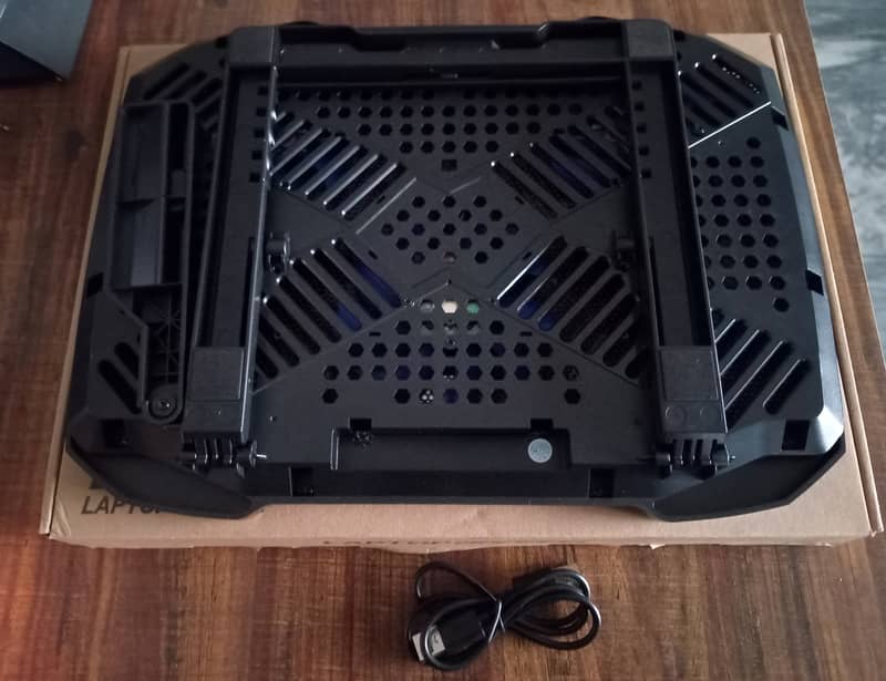 F2 Plus Laptop Cooling Pad Triple Fan with Mobile Holder 8