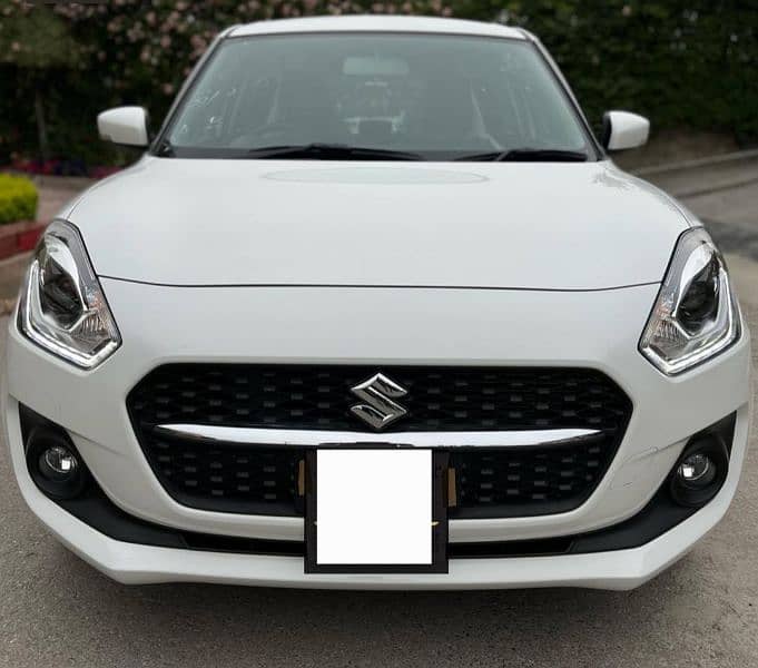 Suzuki Swift GLX CVT 2023 2