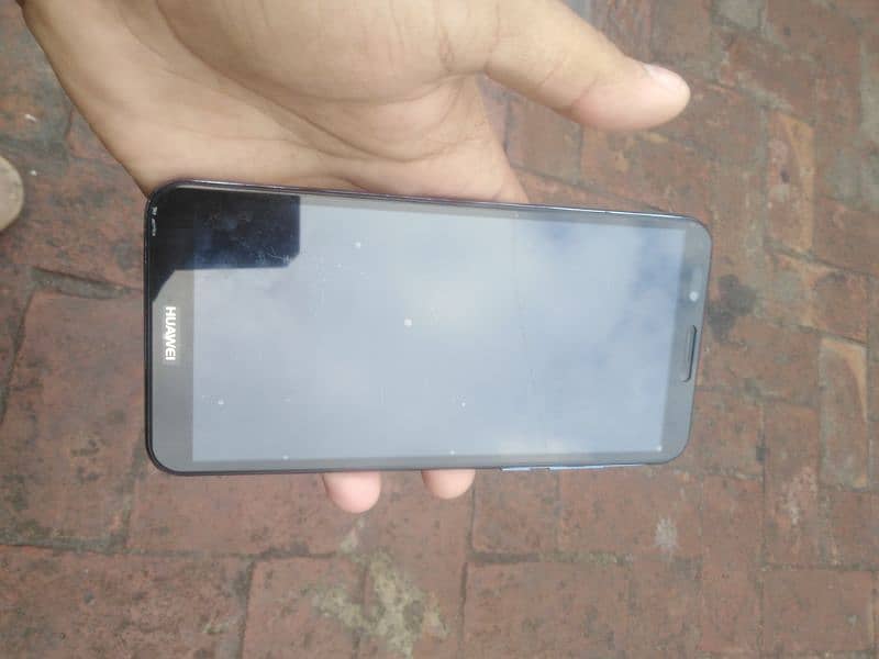 Huawei y7 Prime for sale. 3