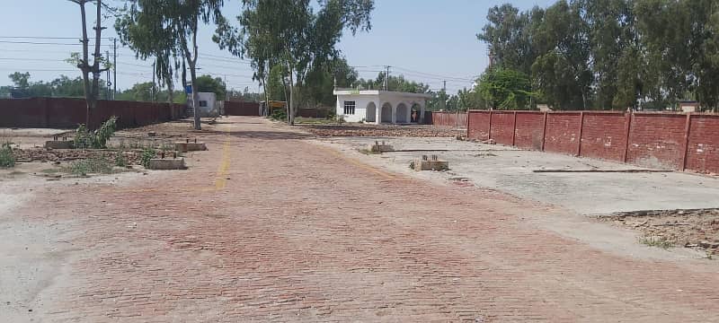 14 KANAL COMMERCIAL INDUSTRIAL PROPERTY NEAR PAJIAN CHOCK ON RAIWIND FOR SALE 3