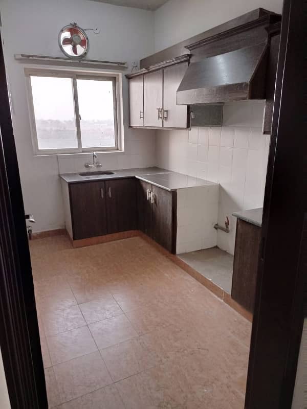 2 Bed Apartment For Rent In Askari 11 Sec C 3