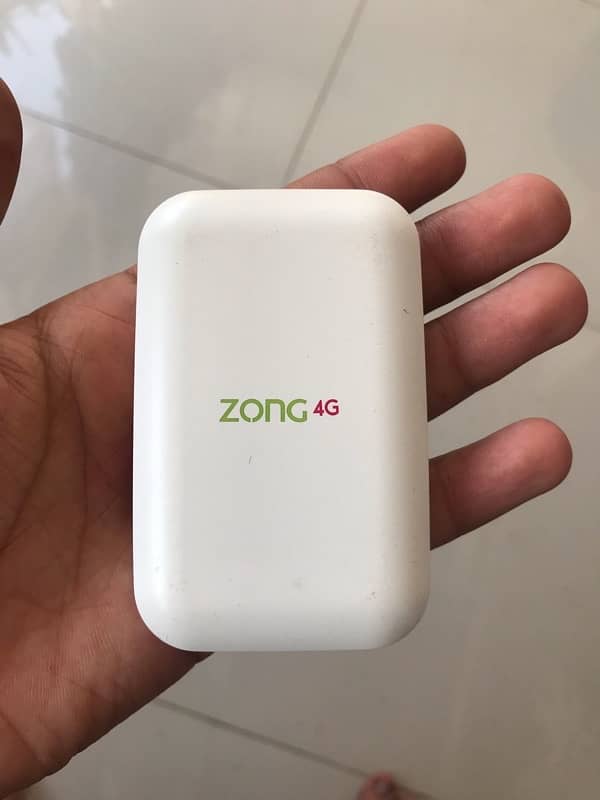 ZONG 4G BOLT+ 1