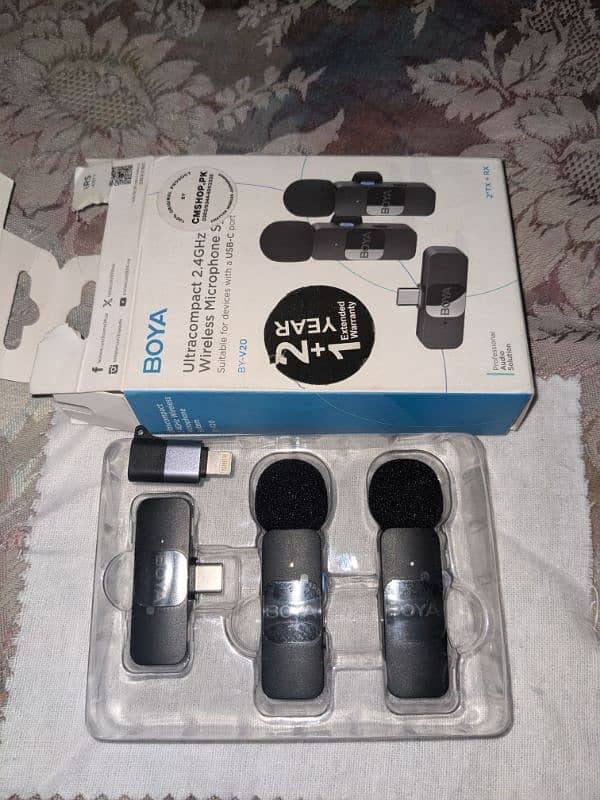 BOYA BY V20    Wireless Microphone 1