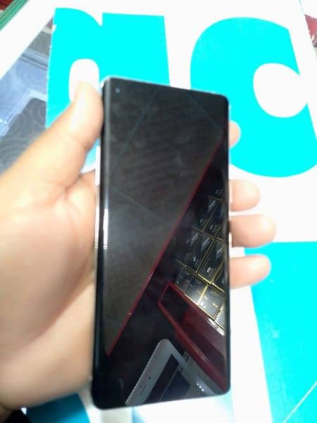 One Plus 8 Mobile For Sale 9