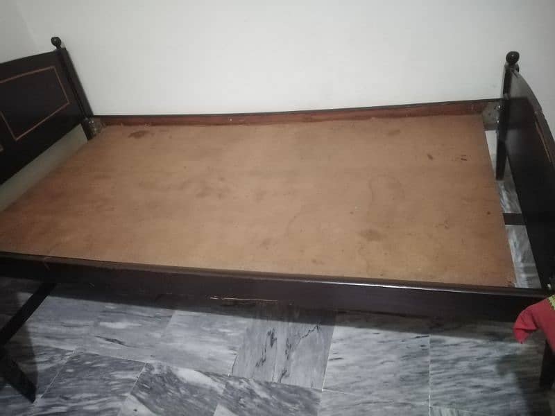 single bed wooden 2