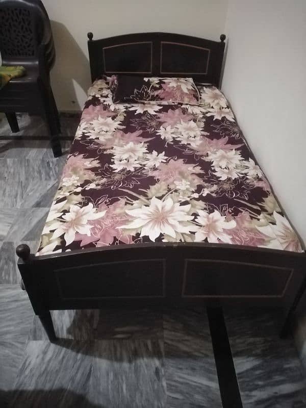 single bed wooden 3