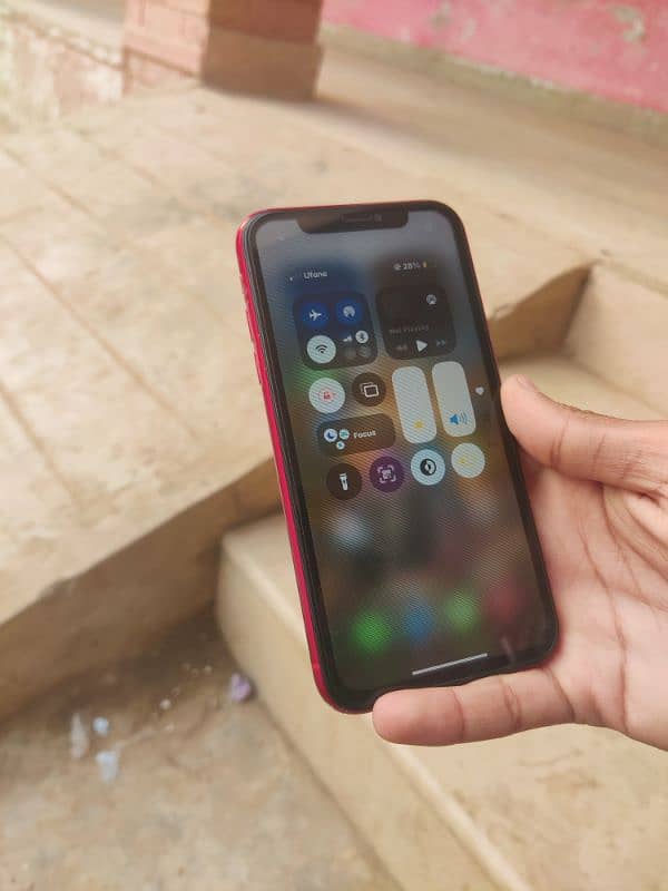 iphone xr factory unlocked 2