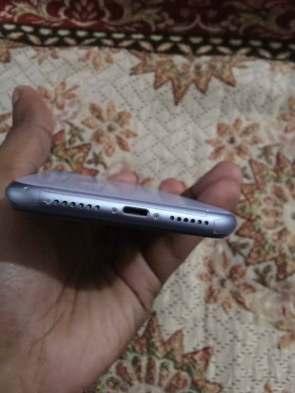 iphone 11 64Gb Non Pta Jv 4