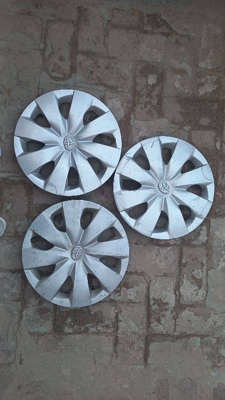 wheel cup 14" inch toyata corolla 1