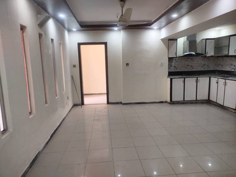 2 Bedroom Non Furnished flat for rent in Qj Heights 5