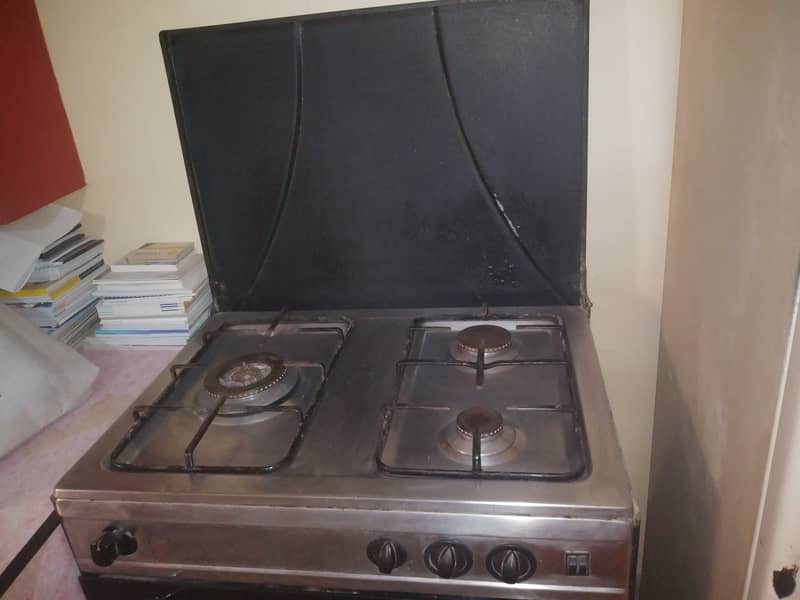 Nasgas cooking range/oven in good condition 4