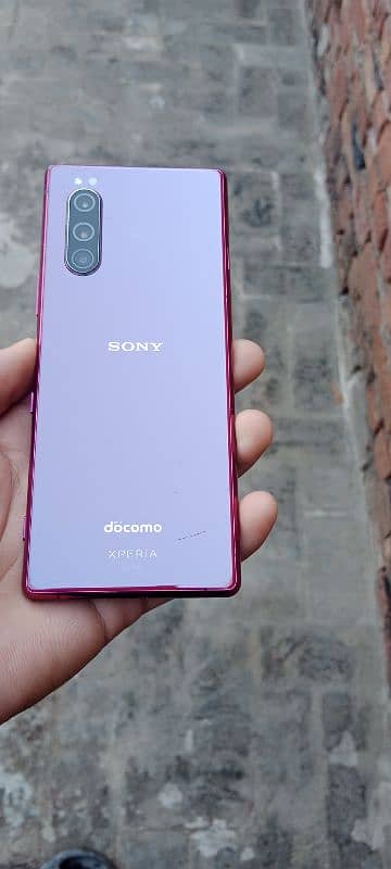 Sony Xperia 5 PTA approved  urgent sale WhatsApp  03069613901 2