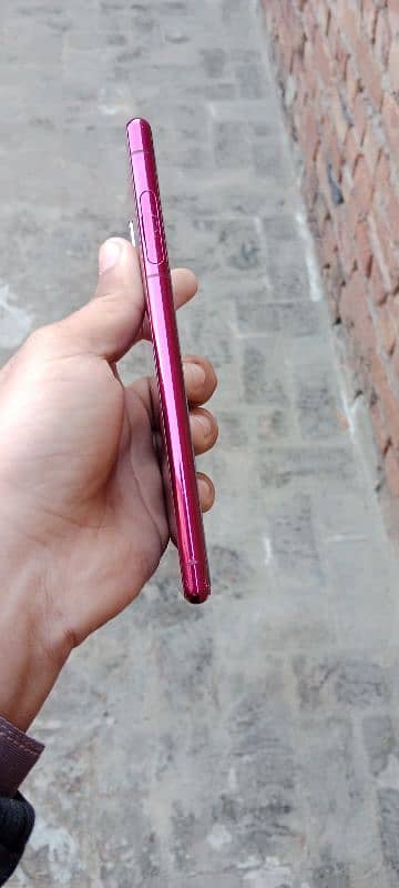 Sony Xperia 5 PTA approved  urgent sale WhatsApp  03069613901 10