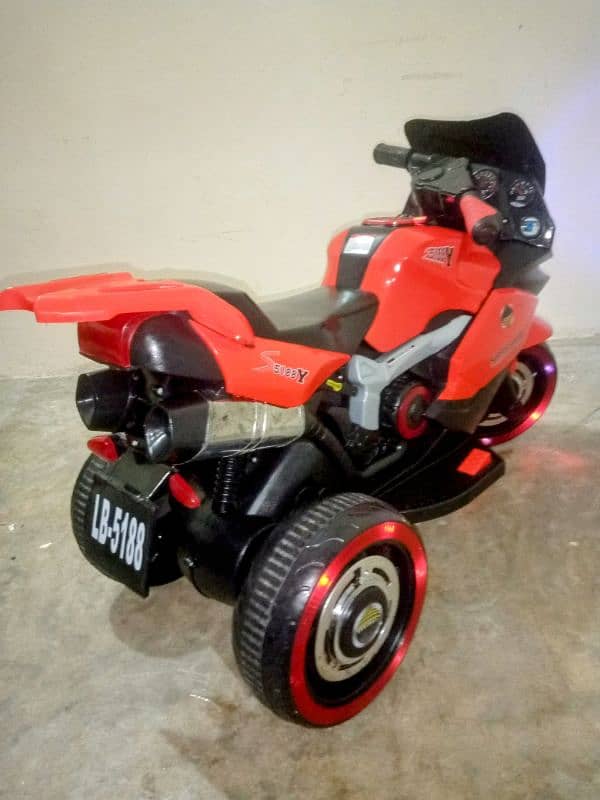 Kids Electric bike O3358O8816O Call/Whatsap. Brand New with Charger 7