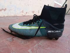 Nike Mercurial superfly 5  slightly used but in new condition size 8