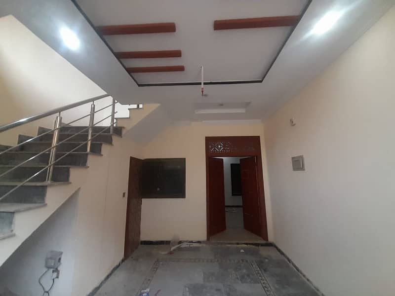 5.5 Marla Triple Storey House Available For Sale In Lalazar2 5