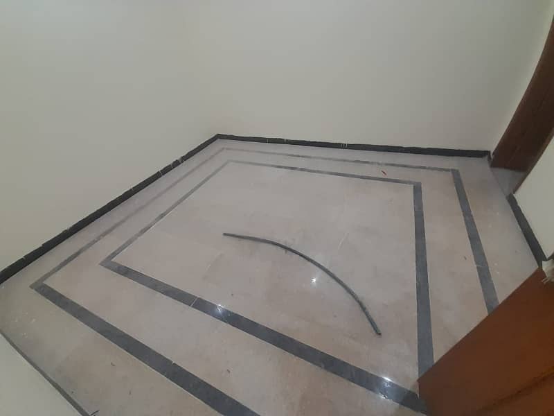 5.5 Marla Triple Storey House Available For Sale In Lalazar2 42