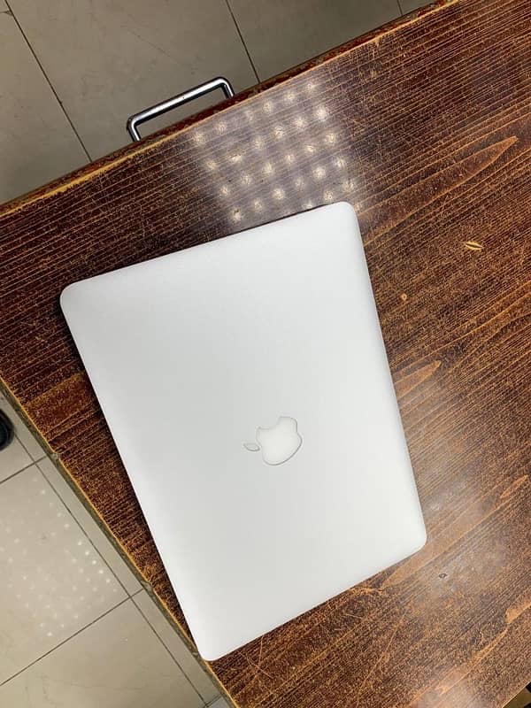 MacBook Air 2017 Core i7 1