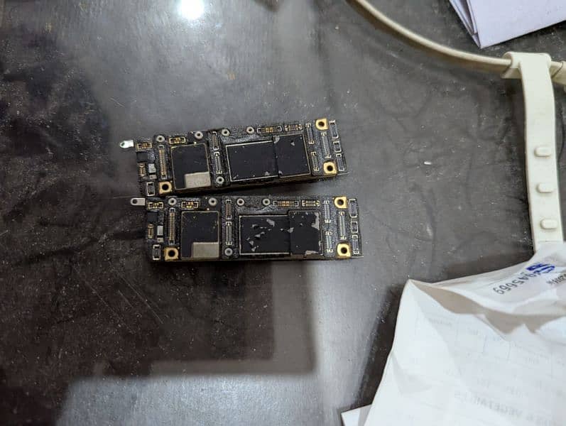 iphone 11 board factory unlock non pta 64gb all okay board d 2