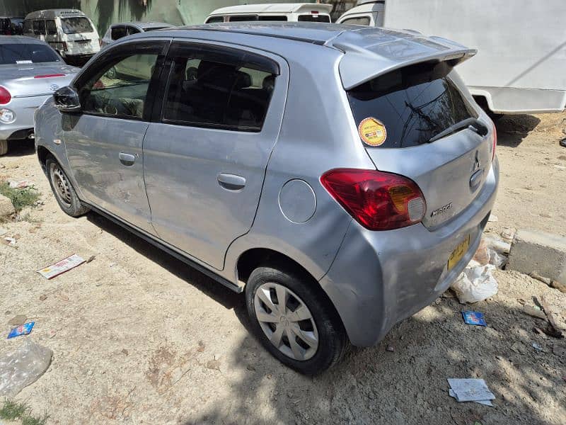 Mitsubishi Mirage 2013 4