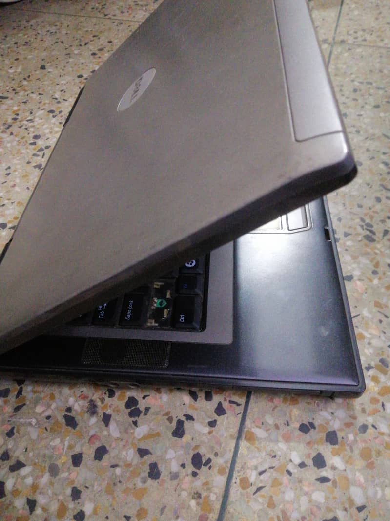 Dell latitude D830 Intel core 2 Dou 2