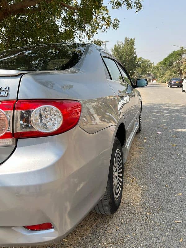 Toyota Corolla GLI 2012 0