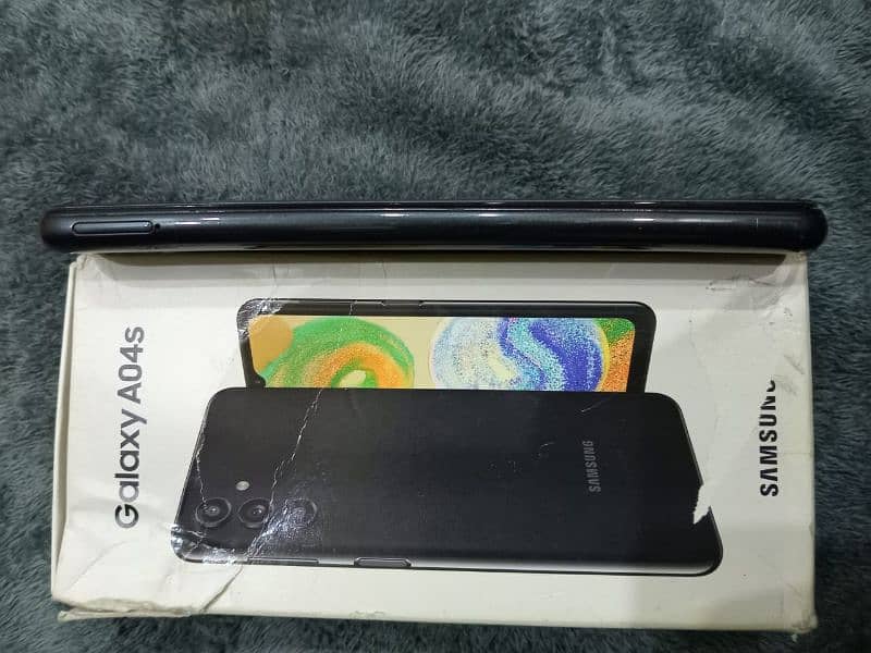 Samsung galaxy A04s brand new 1